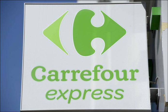 Carrefour opent winkels die de klok rond open zijn, waar je alleen digitaal kan betalen.