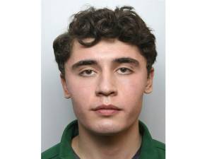 Un ex-militaire britannique soupçonné d’espionnage et de terrorisme arrêté trois jours après son évasion