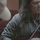 TOUTPARTOUT sessions: Valley Maker bezingt het leven aan de toog van Bar Mirwaar in Gent