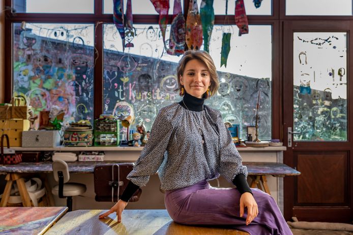 Simone(19) startte in volle lockdown met Kunstkot en heeft nu eigen ...