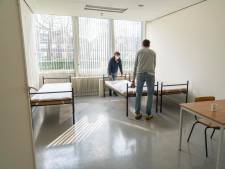Bedden staan klaar, bestek ligt in de kast: ‘Dag voor dag gaan Oekraïense vluchtelingen binnen komen’
