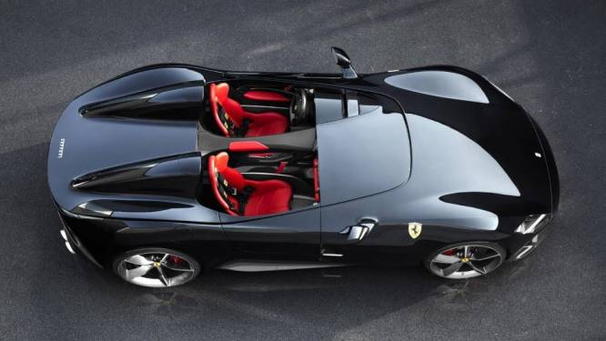 De liefde van Verstappen voor Ferrari is toch behoorlijk groot: schaft hij zich ook SF90 van 427.000 euro aan?