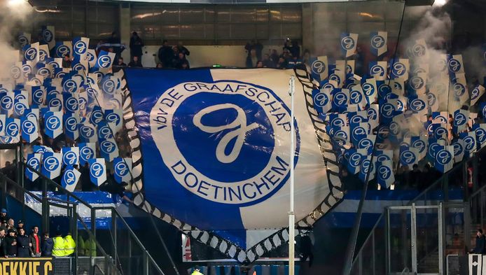 Fanatieke Supporters Blijven De Graafschap Steunen Dan Volgend Seizoen Maar Kampioen De Graafschap Gelderlander Nl