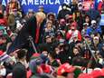 Meer dan 130 agenten Geheime Dienst besmet met coronavirus of in quarantaine na rally’s Trump