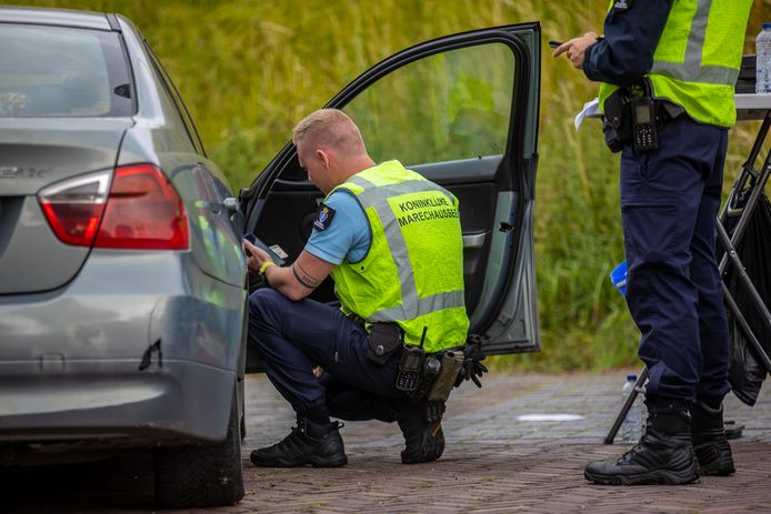De politie werd tijdens de actie ondersteund door de Koninklijke Marechaussee en de Rijksdienst voor het Wegverkeer.