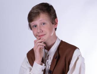 Kasper (15) versiert belangrijke rol in groots opgezette musical: “Cool om naast musicalicoon als Hans Peter Janssens te staan”