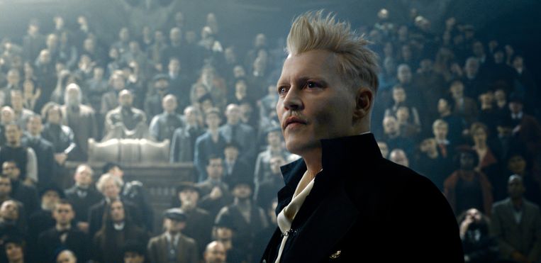 Johnny Depp als Grindelwald in 'Fantastic Beasts: The Crimes of Grindelwald'.  Beeld AP