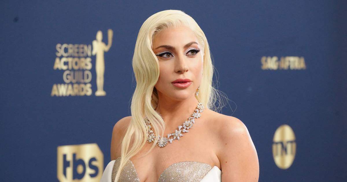 ‘Questo è pazzesco’: Lady Gaga criticata per la campagna sui farmaci contro l’emicrania |  celebrità