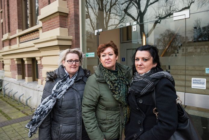 Bij rechtbank in Zutphen ontslagen medewerkers modeketen Tuunte, voorafgaande rechtszaak vakbond CNV tegen nieuwe eigenaar Tuunte