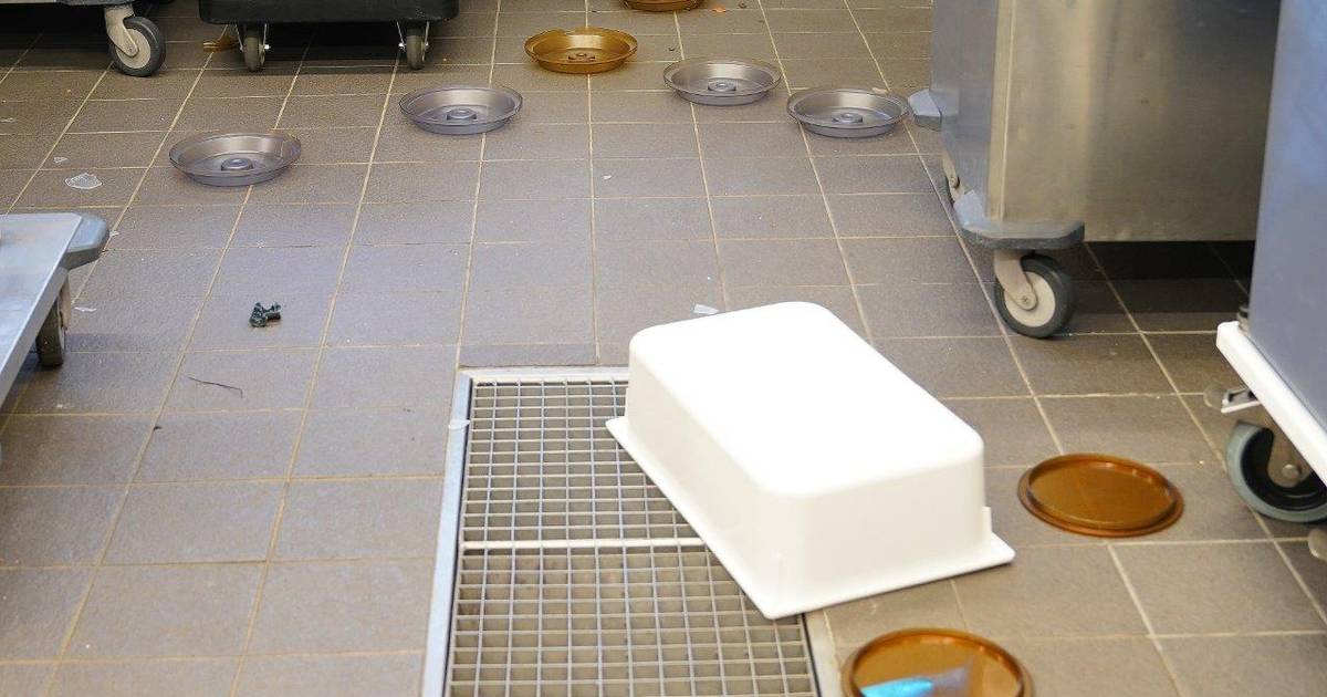 Chaos na gasexplosie in keuken van luxe serviceflat waar veel ouderen