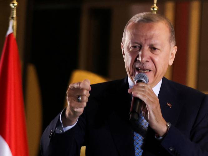 KIJK. Verdeeldheid in Turkije na winst van Erdogan bij verkiezingen: “Absoluut ongerust, maar beter om er niet over te praten”