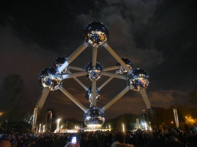 45.000 bezoekers vieren Nieuwjaar aan voet Atomium