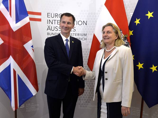 Britse buitenlandminister Hunt waarschuwt voor "vuile scheiding" tussen EU en Verenigd Koninkrijk