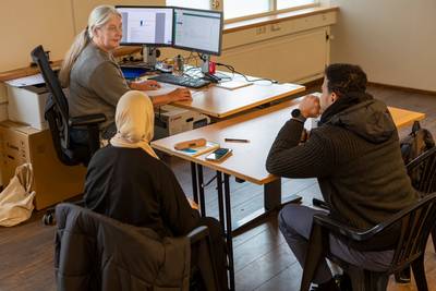 Per dag kunnen tientallen asielzoekers en statushouders werken en leren na bezoek aan Rijen: ‘Veel d