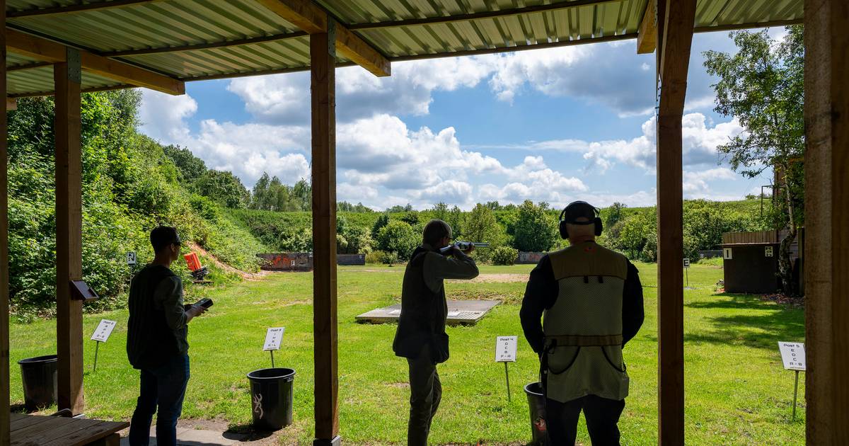 Buurt heeft geen vertrouwen meer in schietbaan: ‘Jullie komen ons in niets tegemoet’ | Bergen op Zoo