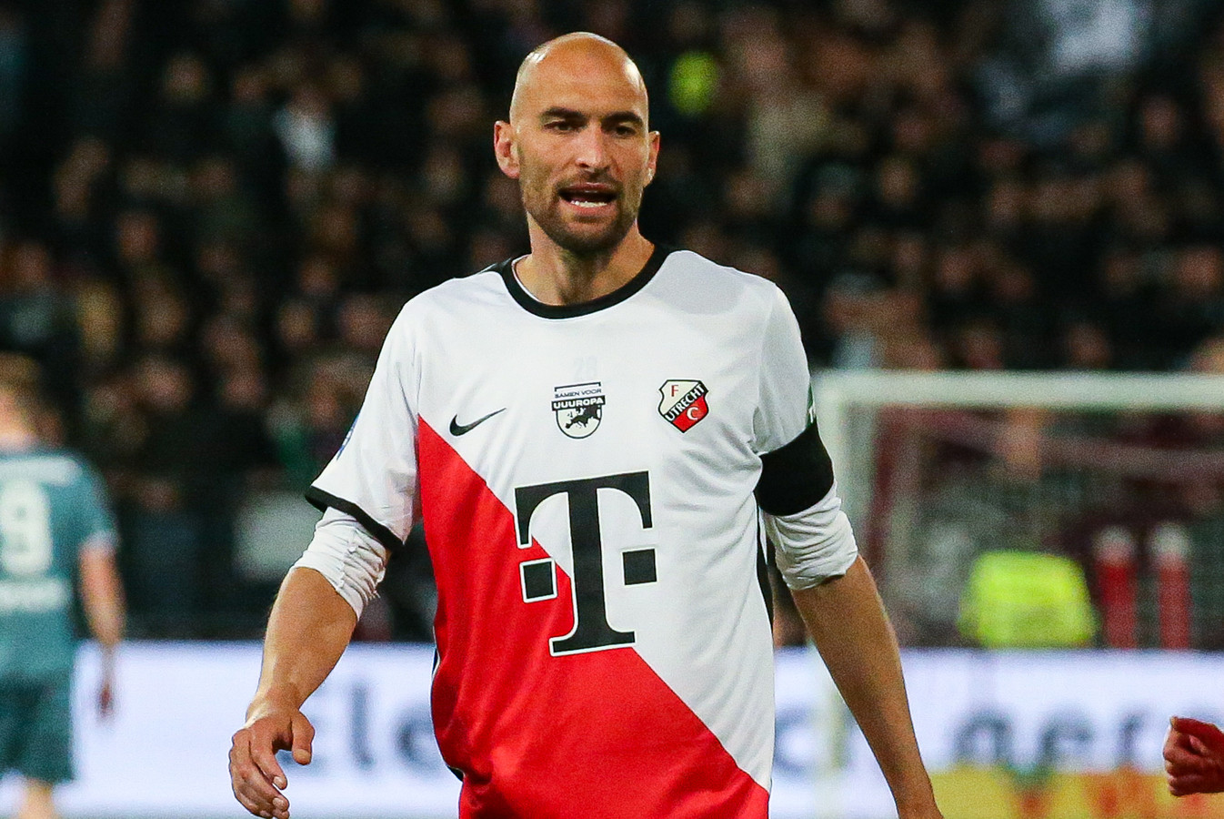 NEC dicht bij spectaculaire komst van Bas Dost 34jarige spits is
