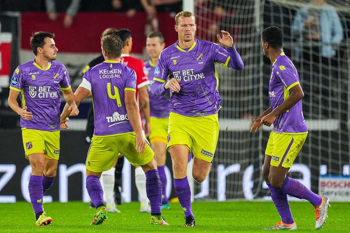 Henk Veerman ha segnato 2-1 poco dopo l'intervallo, ma è stato ad Alkmaar.