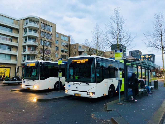 Bussen van Arriva in Lelystad zijn voorzien van een nieuw betaalsysteem.