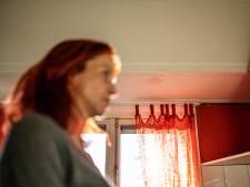 'Mijn zoontje lag in bed toen ik hem hoorde schreeuwen': huis van Denise en Chris geteisterd door lekkages