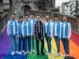 Dit zijn de finalisten van Mister Gay Belgium. In het midden zie je Mister Gay Europe Tim Küsters (28).