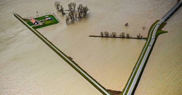 Tijdens storm Ciara bleven overstromingen uit, dankzij 'uitlaatklep' voor onze rivieren - Eindhovens