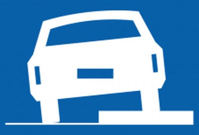 Mag Je Een Auto Half Op De Stoep Parkeren Vraag Antwoord Ad Nl