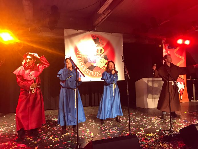 Elf groepen, waaronder enkele nieuwe zoals de Kruisvaarders, deden mee aan het Loeiersfestijn.