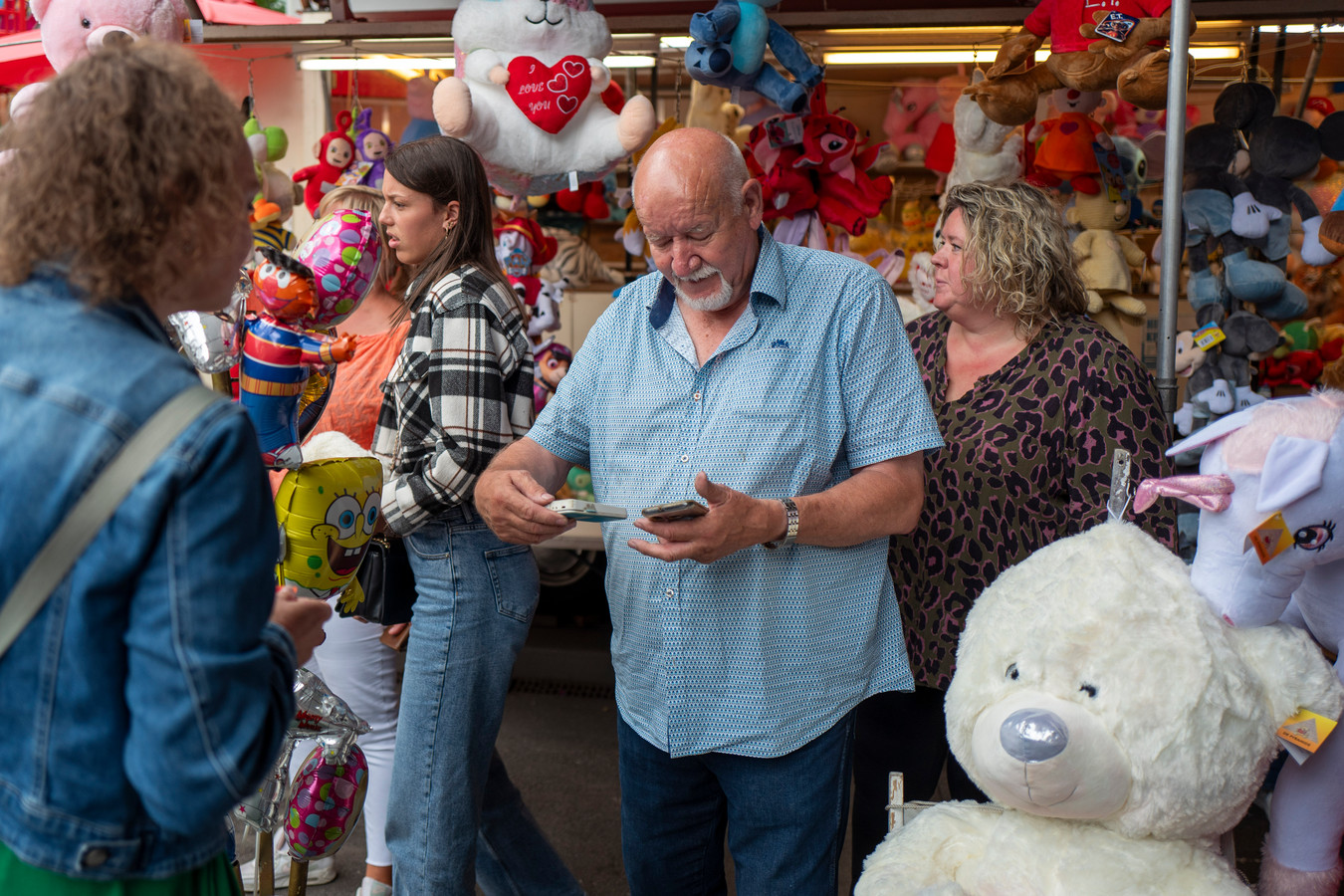 Na Bijna Halve Eeuw Stopt Kees 76 Op Tilburgse Kermis ‘het Meeste Ga Ik De Mensen Missen