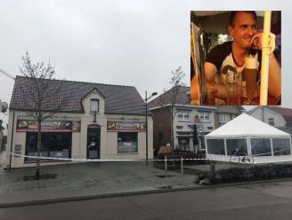Twintigers veroordeeld tot twee jaar cel en half miljoen euro schadevergoeding voor ongewilde dood van Tom (39) na banale caféruzie