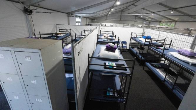 Van Ter Apel naar Nijmegen: zo ziet opvang in oude manege eruit