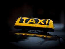 Vrouw met elf DNA-sporen in haar slipje beschuldigt taxi-chauffeur van verkrachting: ‘Heel vervelende rit’