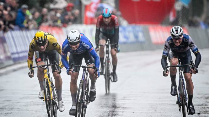 Olav Kooij grijpt in Brugge-De Panne net naast winst, Jasper Philipsen is de beste aanvallende sprinter