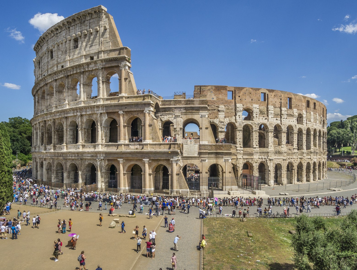 wanpraktijken-bij-ticketverkoop-maken-bezoek-aan-colosseum-in-rome