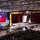 Met veel fanfare rolt China's eerste vliegtuig hangar in