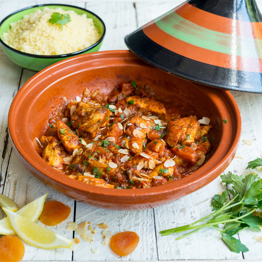 Wat Eten We Vandaag Marokkaanse tajine met kip en abrikozen Foto AD.nl