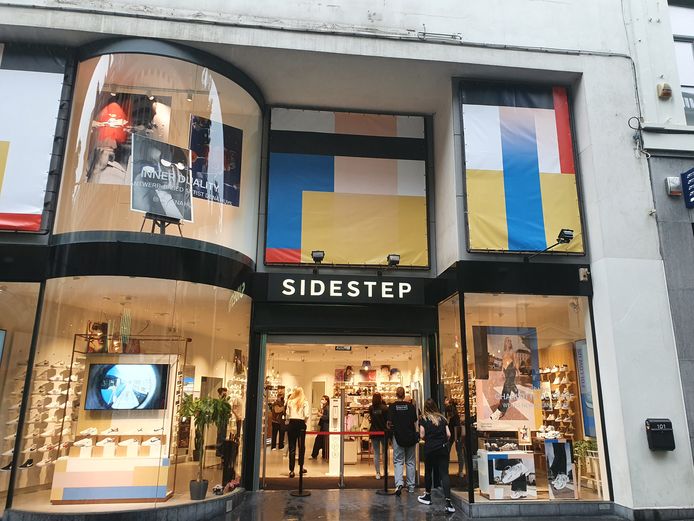 Met Sidestep krijgt de Meir er vandaag weer een nieuwe sneakerwinkel bij Antwerpen hln.be