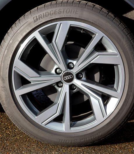 ‘Kan het kwaad om de banden van je auto verkeerd om te wisselen?’