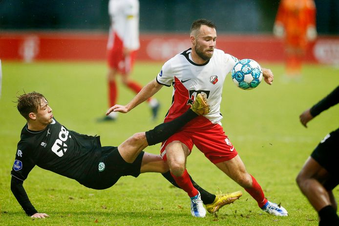 FC Utrecht verliest van FC Groningen en speelt in doelpuntrijk duel gelijk  tegen ADO | Nederlands voetbal | AD.nl