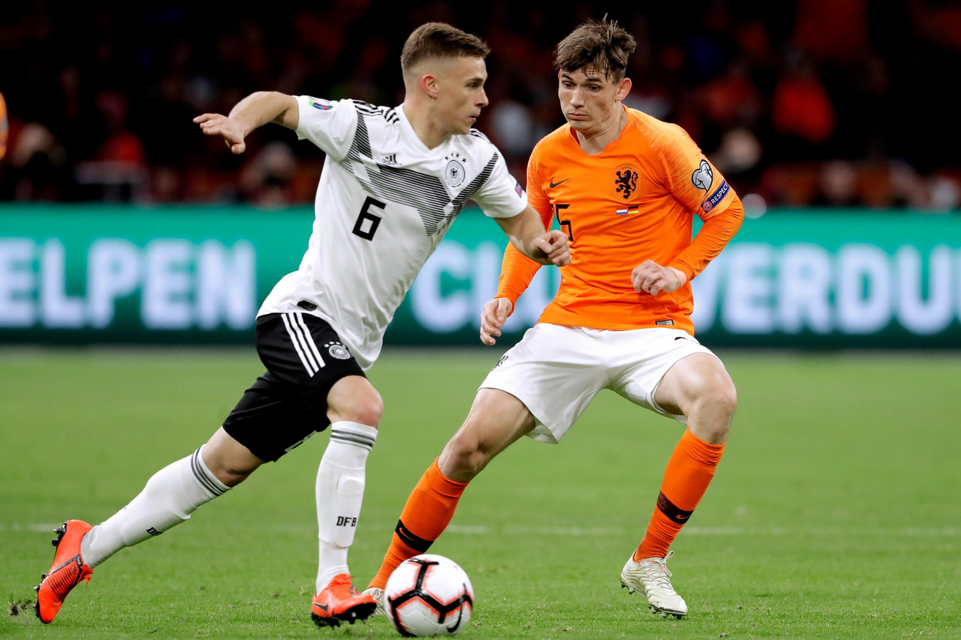 Voetballer Marten de Roon nieuwe ambassadeur van Roparun Foto AD.nl