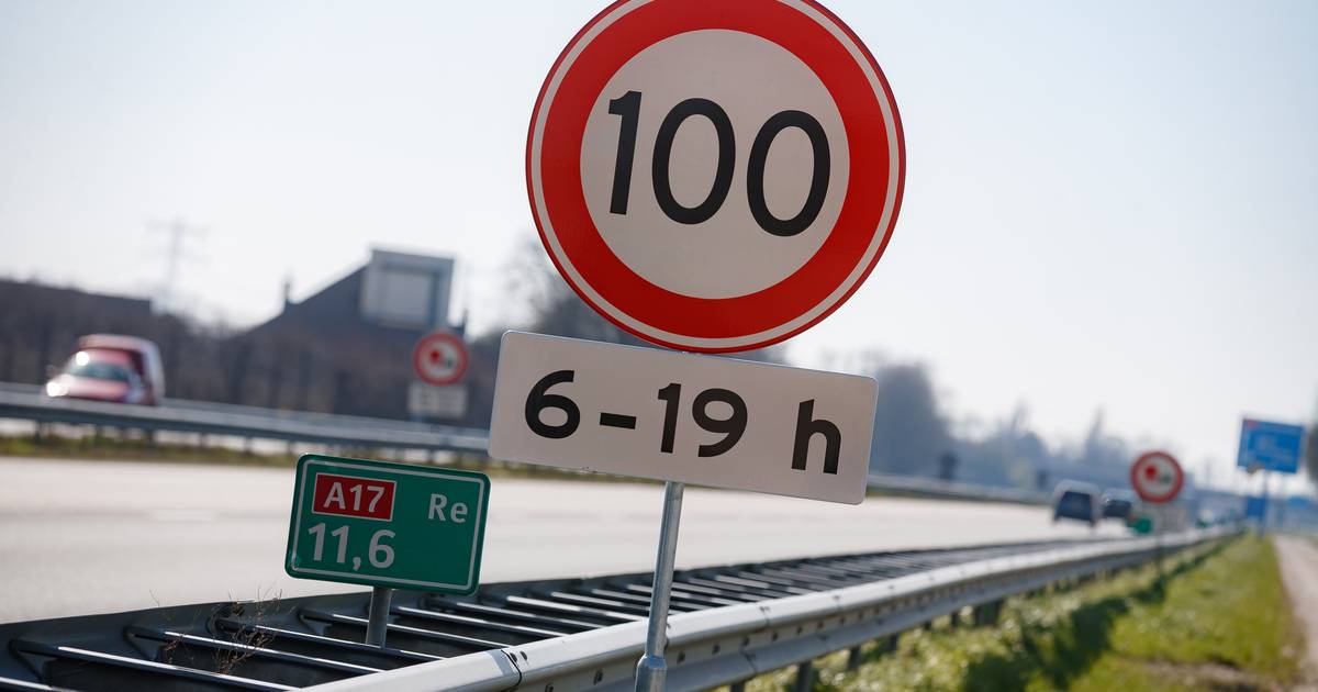 100, 120 Of 130 Km/U: Hoe Hard Mag Je 'S Avonds Rijden Op De Snelweg?' |  Auto | Ad.Nl