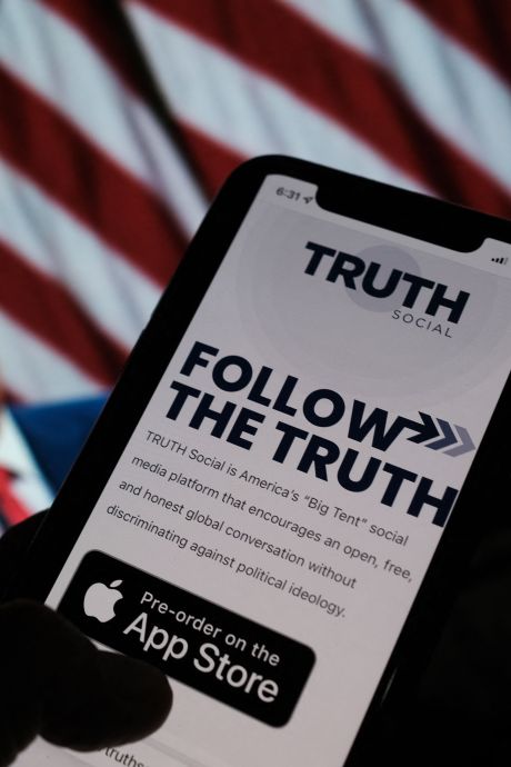 Donald Trump lance “Truth social”, son réseau social