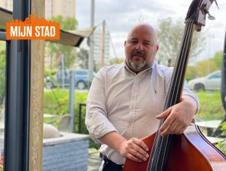 MIJN STAD. Het Gent van bassist Wim Bartholomeus (52): “Al die goeie restaurants... Niet moeilijk dat mijn weegschaal het niet meer trekt”