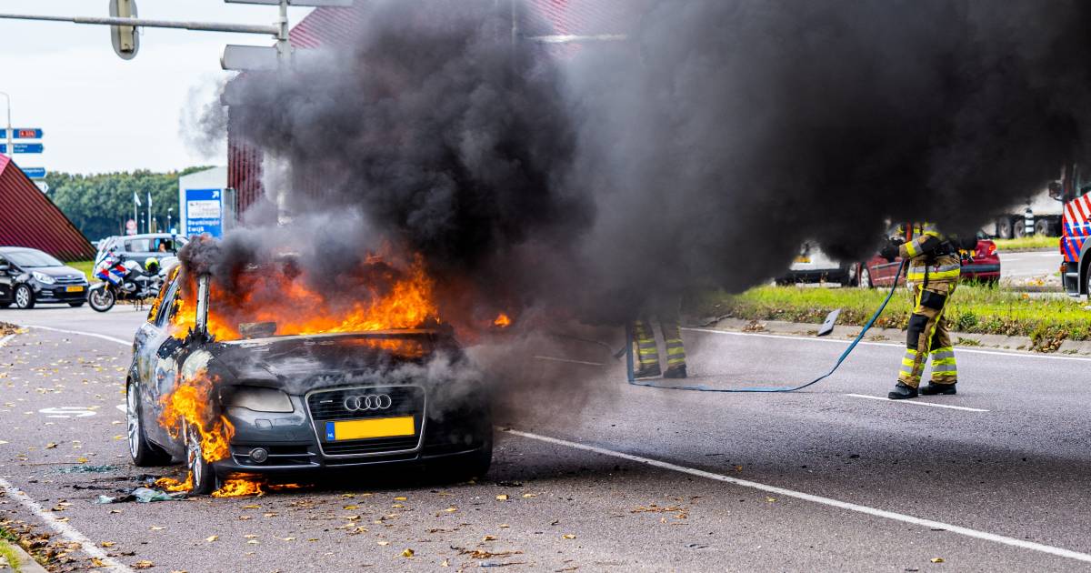 Testrit eindigt met uitgebrande Audi; koop gaat niet door