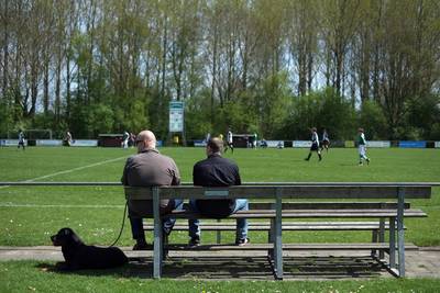 Kogel door de kerk: mega-zonnepark op voormalige voetbalvelden in Baak