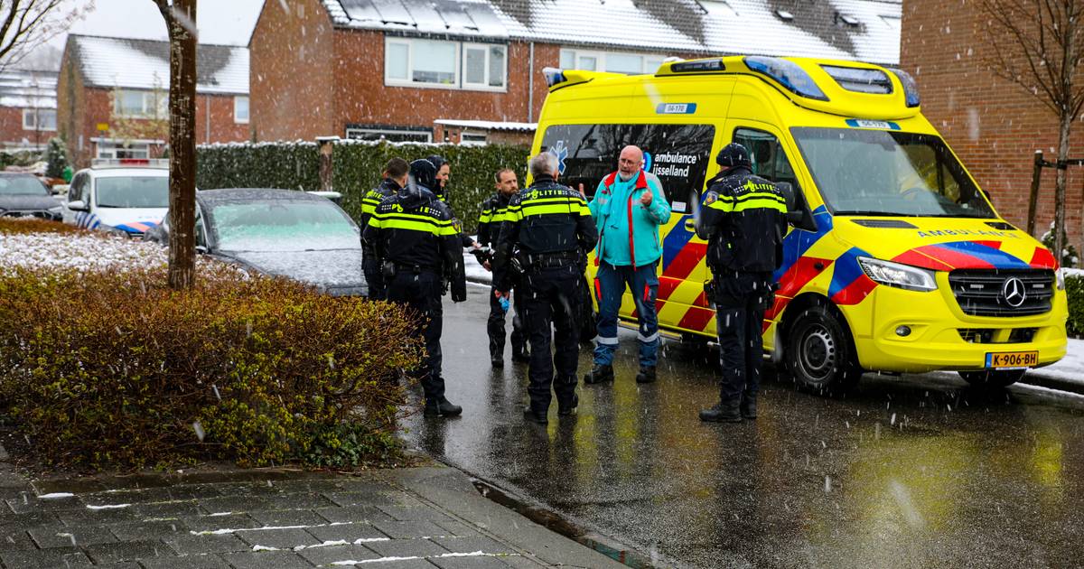 Fietser naar ziekenhuis na aanrijding met auto in Stadskanaal.