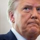 Twitter schorst persoonlijke account van Trump voorgoed: hij gaat in tegenaanval met presidentiële account, maar krijgt ook daar deksel op de neus