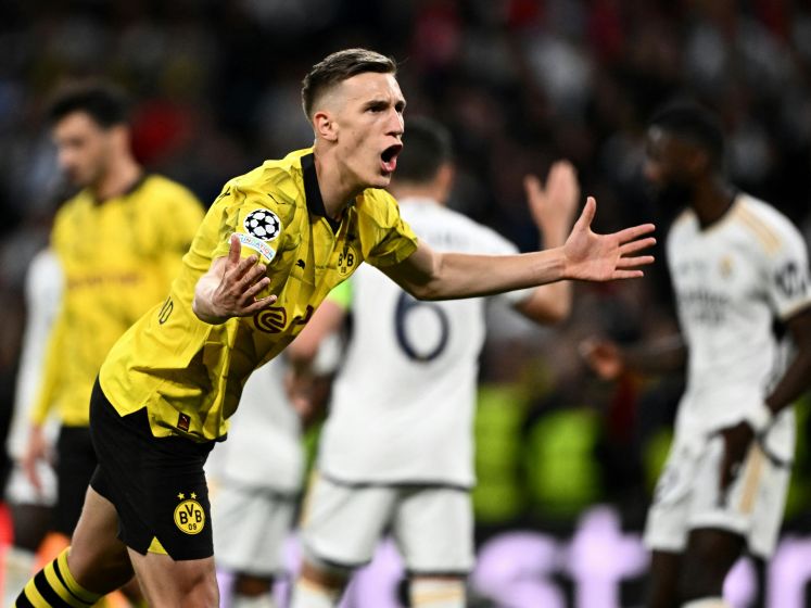 Dortmund mist drie grote kansen in acht minuten