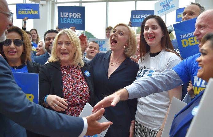 Liz Truss è interessata a Margaret Thatcher ma manca del fascino e del carisma di Boris Johnson.