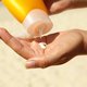 Gebruik zonnecrème en verbod zonnebanken leveren besparing op gezondheidszorg op