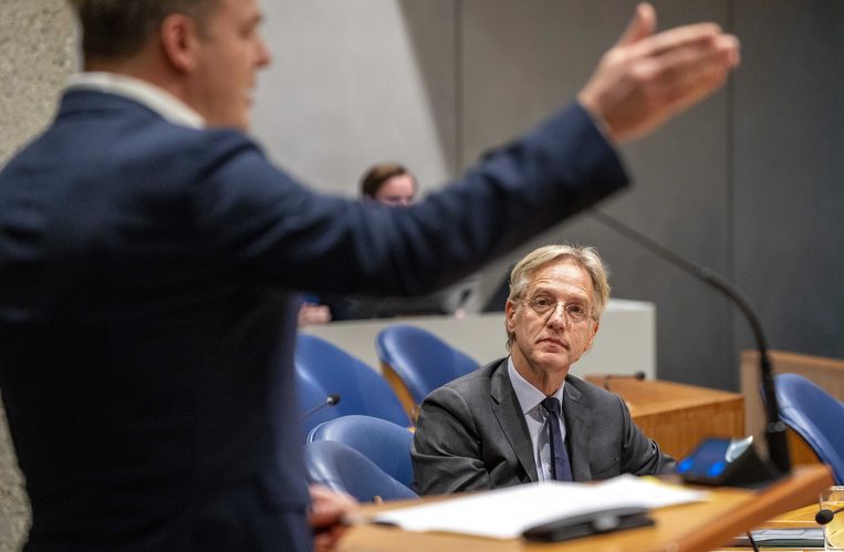 De minister van Onderwijs, Cultuur en Wetenschap Robbert Dijkgraaf (D66) in de Tweede Kamer tijdens het debat over de werving van internationale studenten.  Beeld ANP